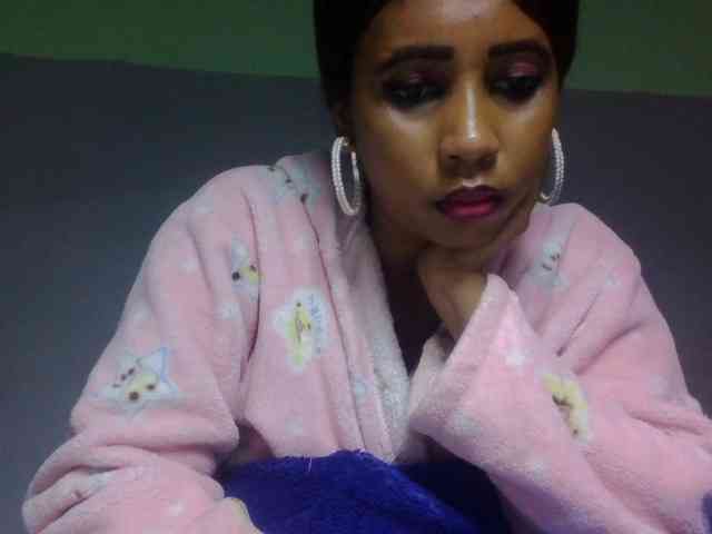 zelioness webcam