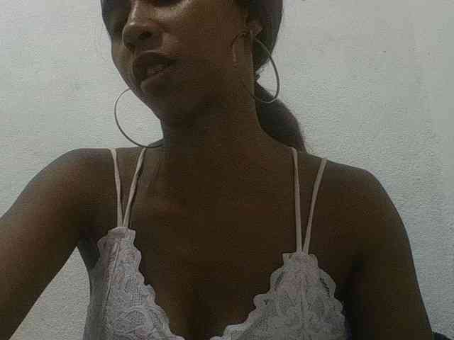 zelioness webcam
