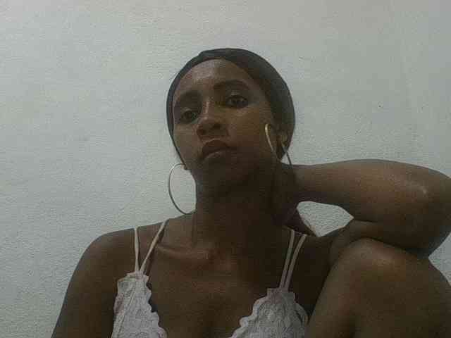 zelioness webcam