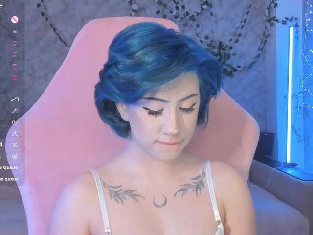 Necucubi02 live cam