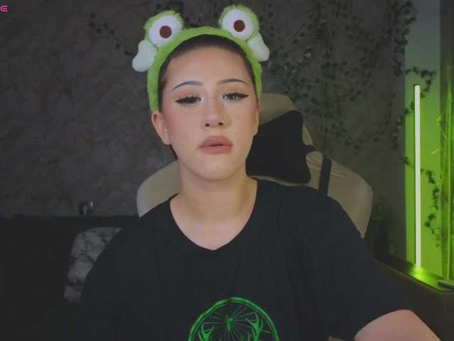 Necucubi02's BongaCams show and profile