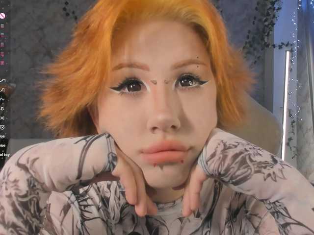 Necucubi02 live webcam show