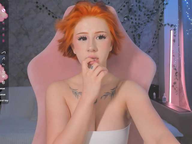 Necucubi02 live cam on BongaCams