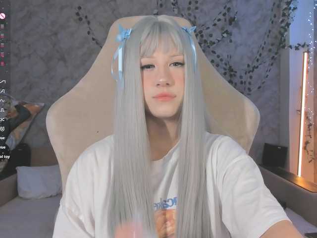 Necucubi02 live webcam show