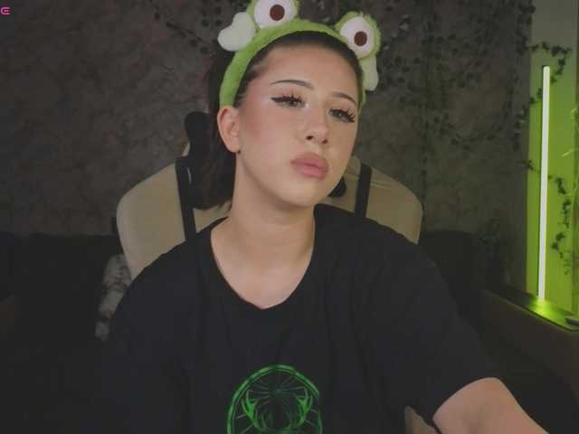 Necucubi02's BongaCams show and profile