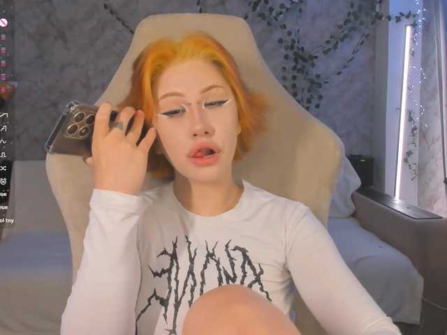 Necucubi02 live webcam show