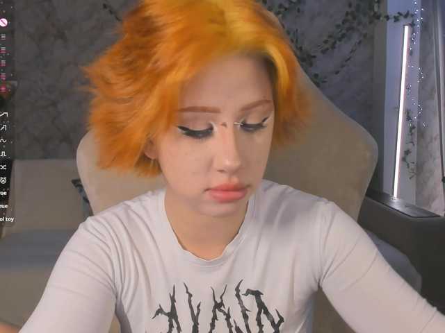Necucubi02 live webcam show