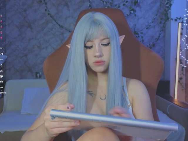 le modèle Necucubi02 est en webcam porno dans un show sur le site bongacams, il possède les tags suivants: White/Caucasian,Blonde,Shaved