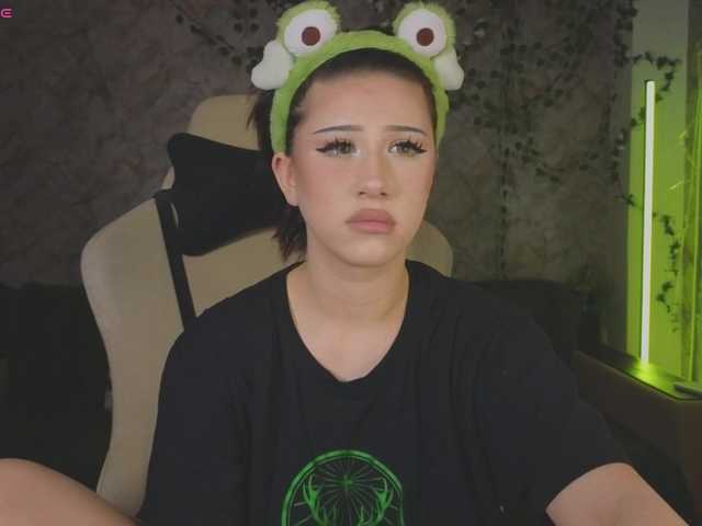 Necucubi02's BongaCams show and profile