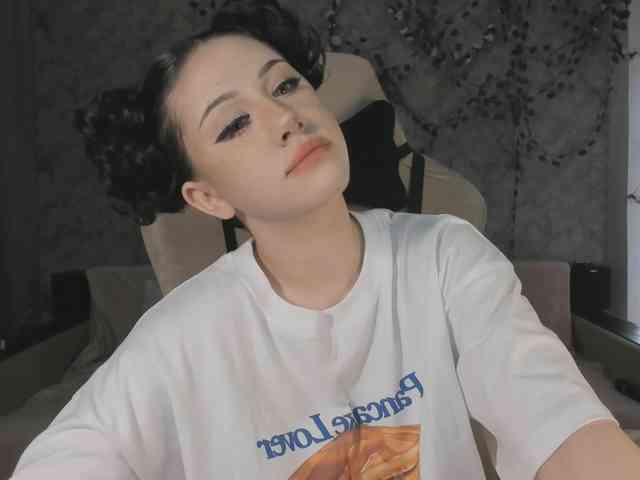Necucubi02 Live Webcam on BongaCams