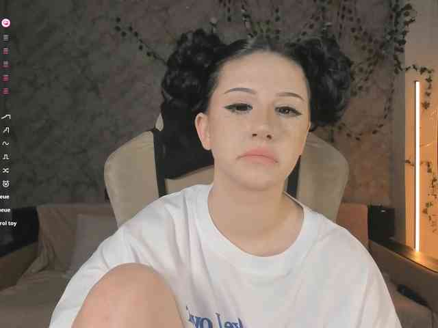 Necucubi02 Live Webcam on BongaCams