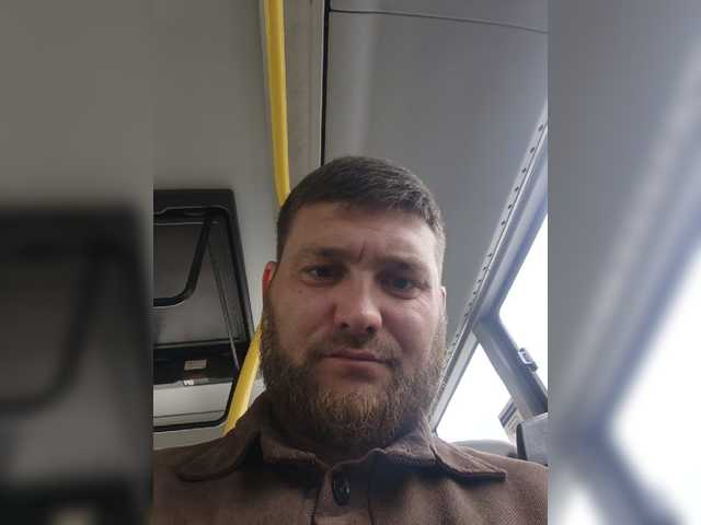 Neugomoniy live webcam show