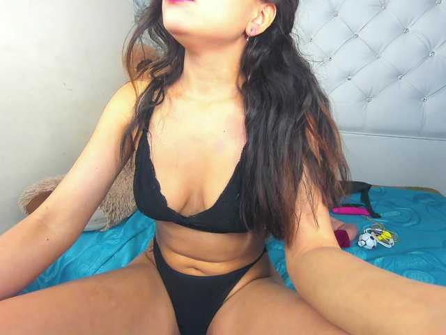 ClaritaHill live cam on BongaCams