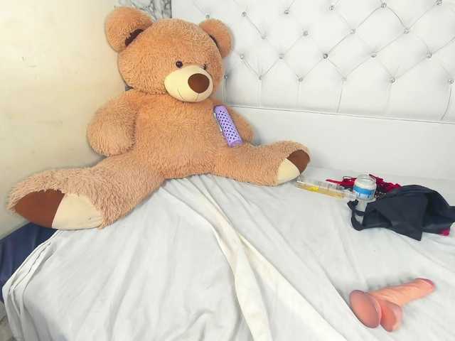 ClaritaHill live cam on BongaCams