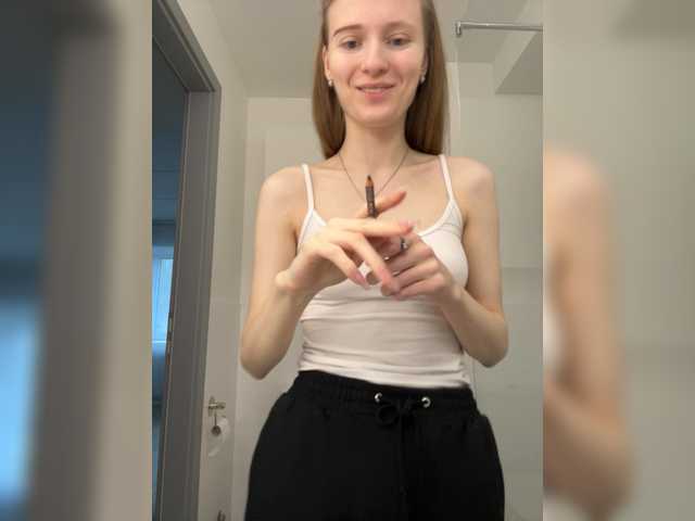 -Pandora- live cam preview