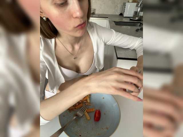 -Pandora- live cam preview