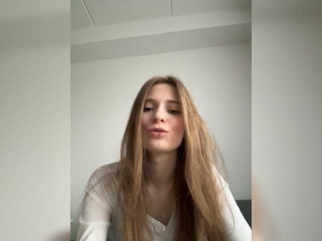 -Pandora- live cam preview