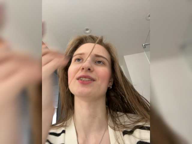 -Pandora- live cam preview