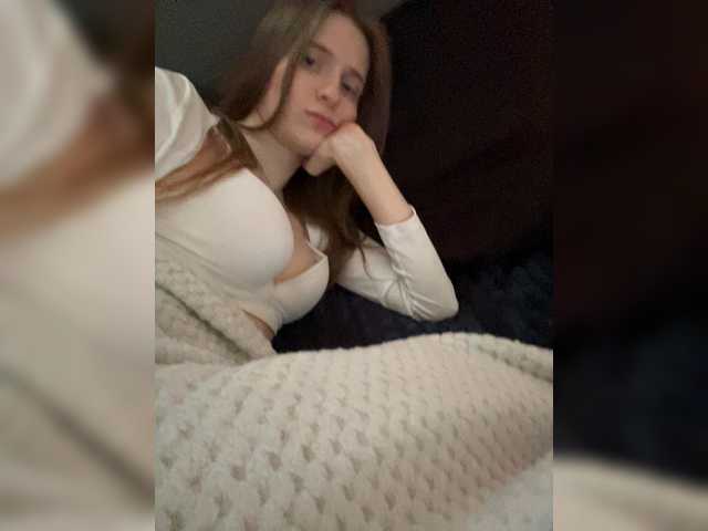 -Pandora- live cam preview