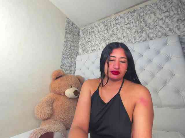 MiaMiller001 webcam