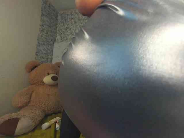 MiaMiller001 webcam