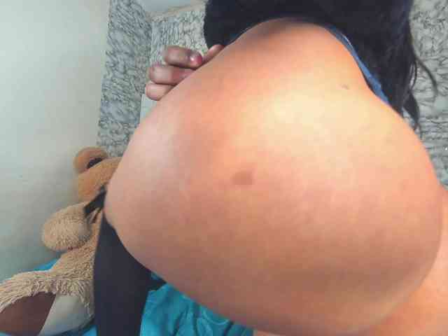 MiaMiller001 webcam