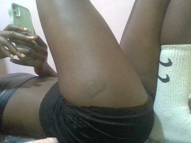 Sexyafricanah001 live cam on BongaCams