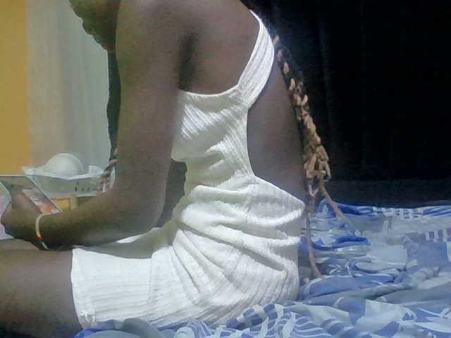 Sexyafricanah001 live cam on BongaCams