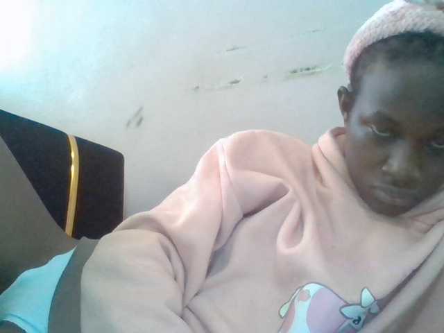 Sexyafricanah001 live cam on BongaCams