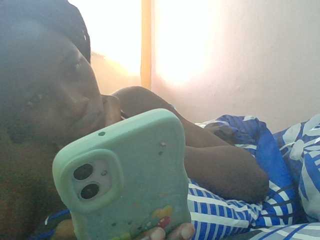Sexyafricanah001 live cam on BongaCams