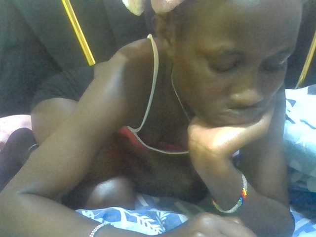 Sexyafricanah001 live cam on BongaCams