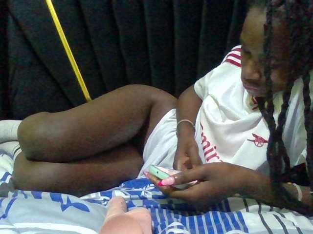 Sexyafricanah001 live cam on BongaCams