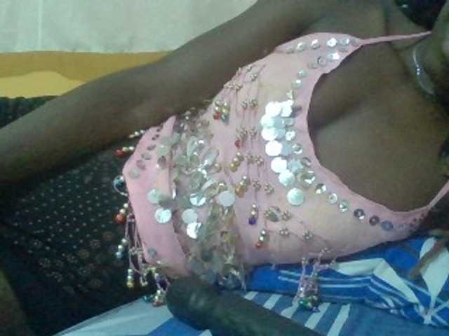 Sexyafricanah001 live cam on BongaCams