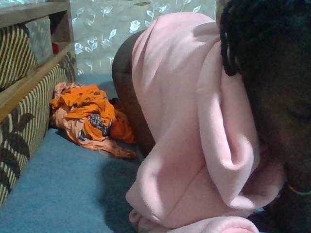 Sexyafricanah001 live cam on BongaCams