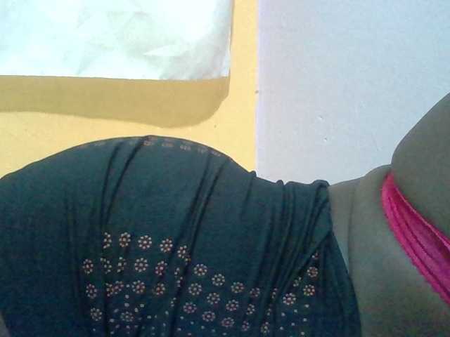 Sexyafricanah001 live cam on BongaCams