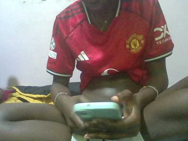 Sexyafricanah001 live cam on BongaCams