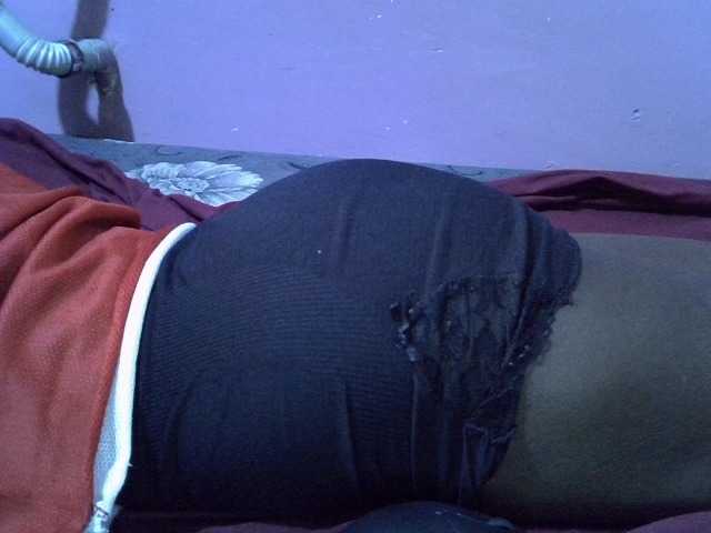 Sexyafricanah001 live cam on BongaCams