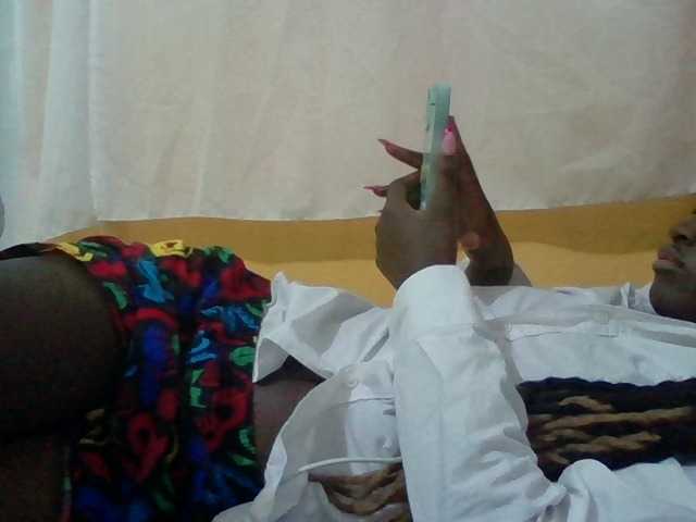 Sexyafricanah001 live cam on BongaCams
