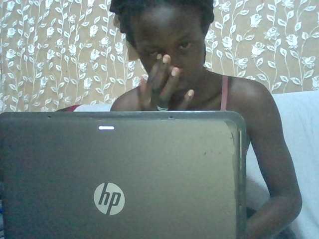 Sexyafricanah001 live cam on BongaCams