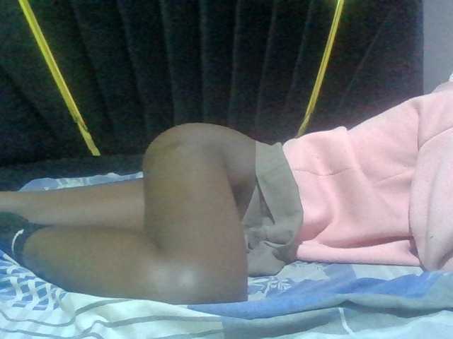 Sexyafricanah001 live cam on BongaCams
