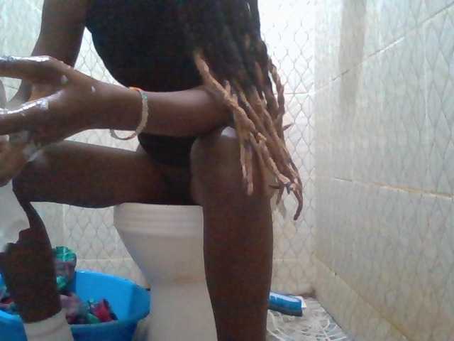 Sexyafricanah001 live cam on BongaCams