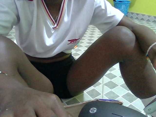 Sexyafricanah001 live cam on BongaCams