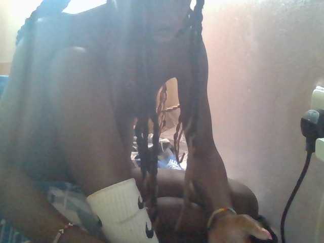 Sexyafricanah001 live cam on BongaCams