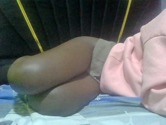 Sexyafricanah001 live cam on BongaCams