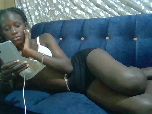Sexyafricanah001 live cam on BongaCams
