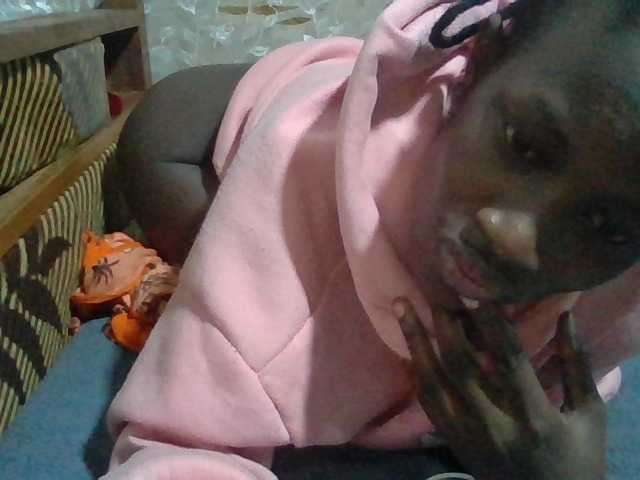 Sexyafricanah001 live cam on BongaCams