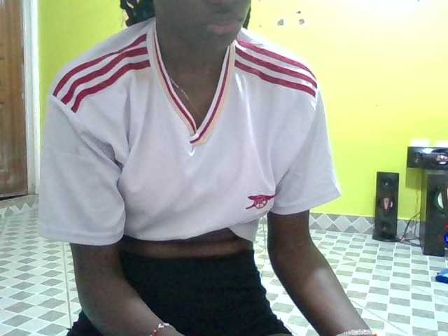 Sexyafricanah001 live cam on BongaCams