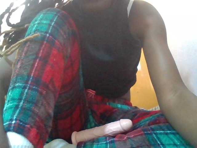 Sexyafricanah001 live cam on BongaCams