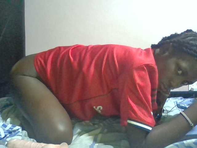 Sexyafricanah001 live cam on BongaCams
