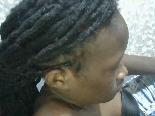 Sexyafricanah001 live cam on BongaCams